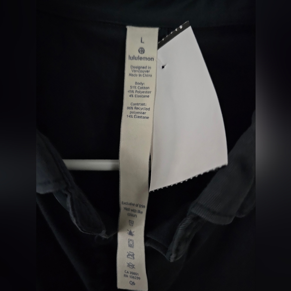 Lululemon long sleeve button down shirt